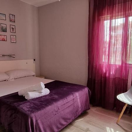 Hostal La Cabana Salou Kültér fotó