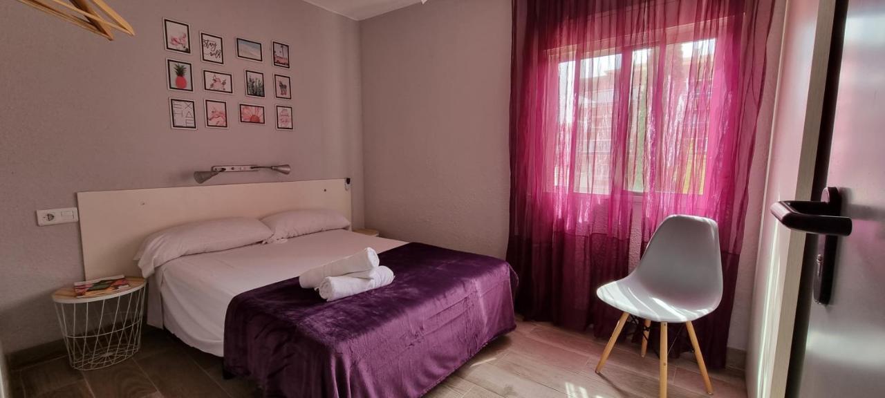 Hostal La Cabana Salou Kültér fotó